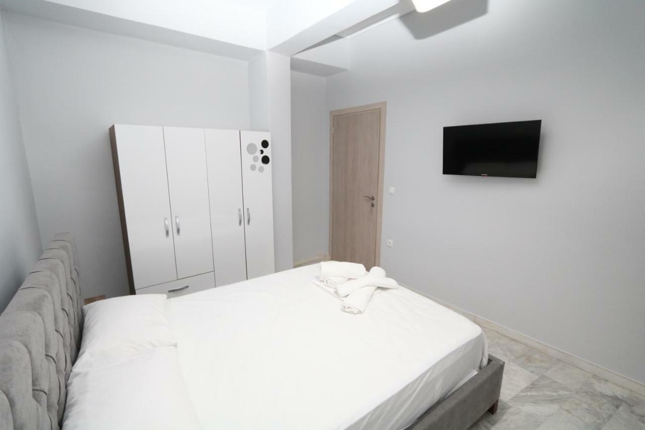 Molly Apartments Argostoli  Exteriör bild